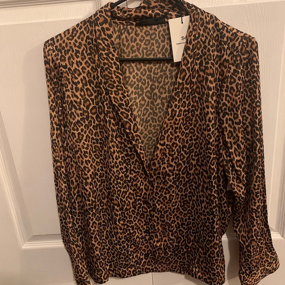 Nordstrom Leopard Print Blouse - Picture 2 of 5